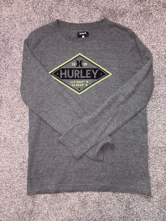 Hurley Other - Hurley Vintage Y2K Gray Long Sleeve Logo Shirt